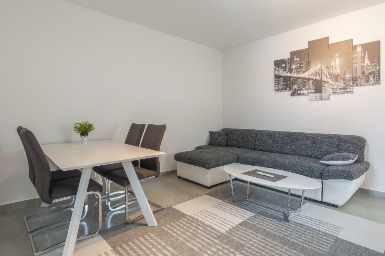 Luxury Apartment Melissa Vodice Exterior foto