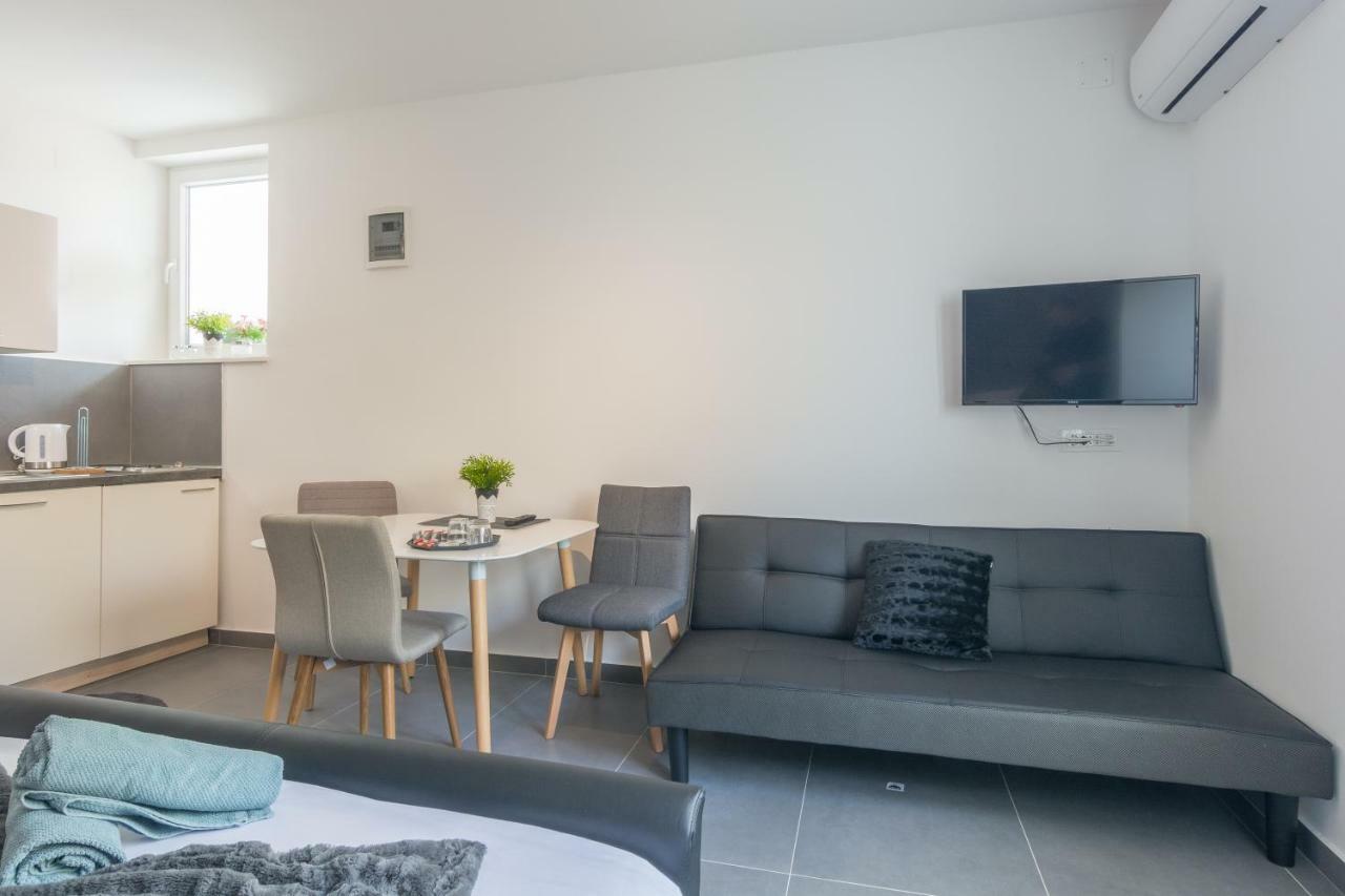 Luxury Apartment Melissa Vodice Exterior foto